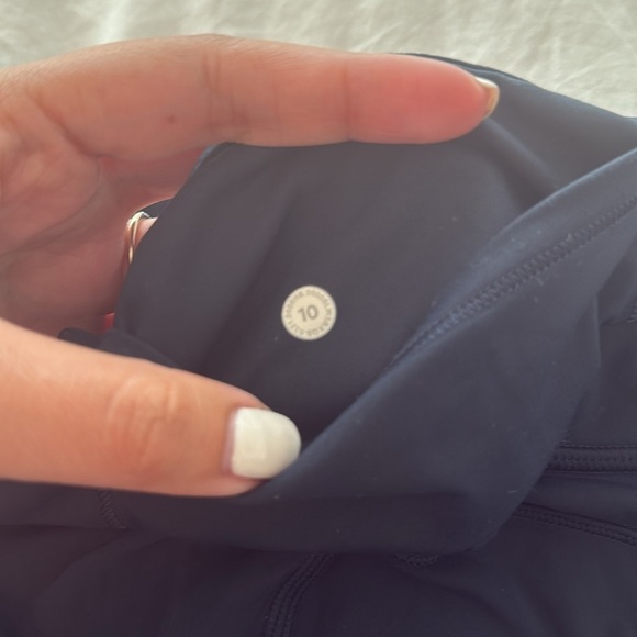 Midnight blue fast and free 25” Leggings size 10 with pocket non reflective - Picture 4 of 4